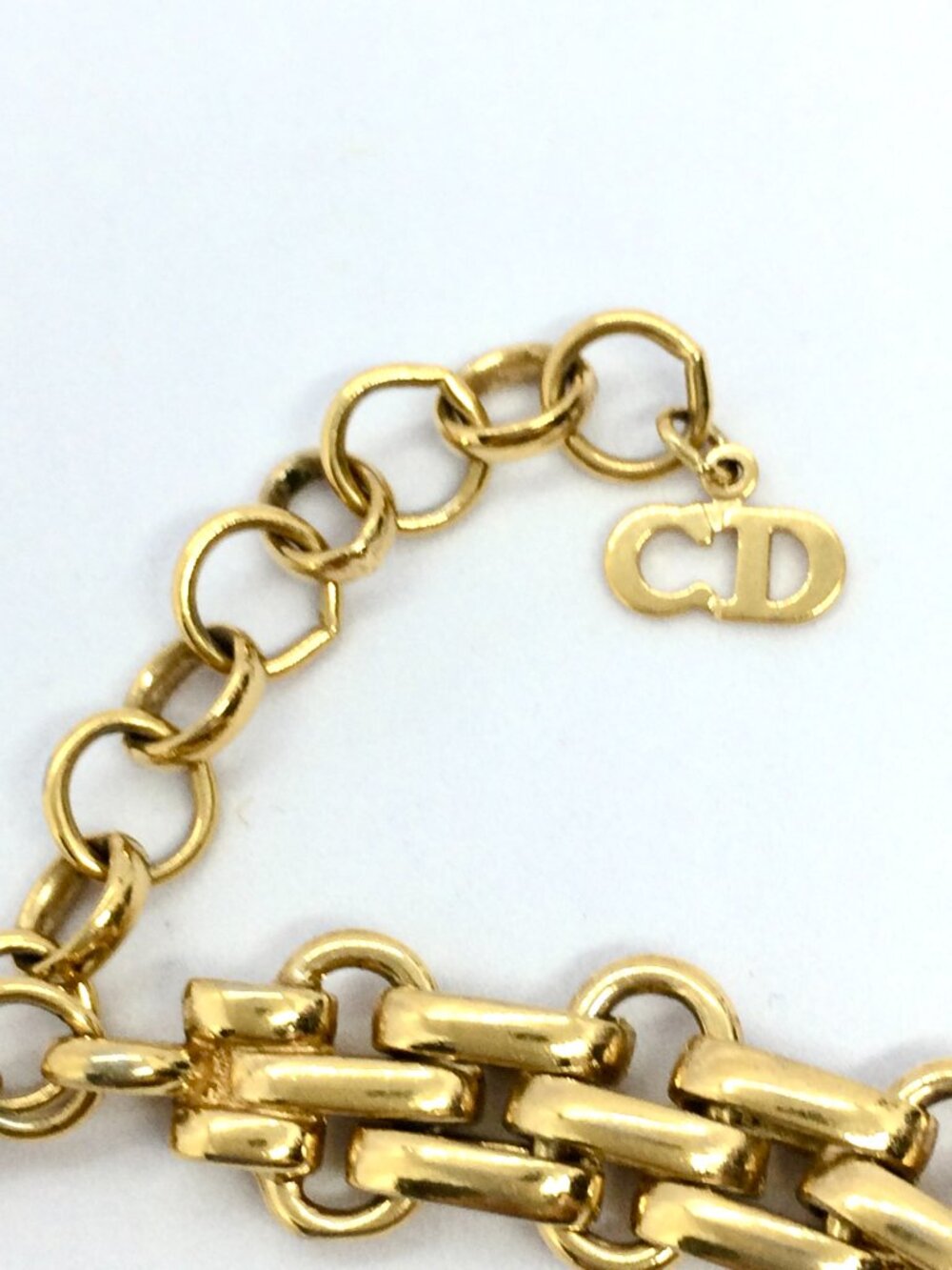 VINTAGE DIOR CHAIN Necklace Gold Tone Chunky Link CD Logo Signed 16 Inch - Picture 16 of 16